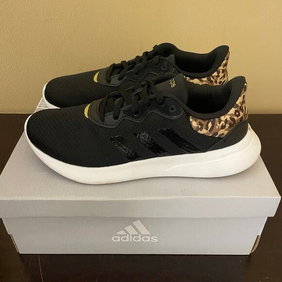adidas Women's QT Racer 3.0 Running Shoe - Picture 1 of 7